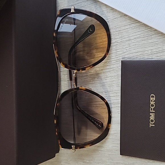 Tom Ford Sunglasses - Picture 3 of 12